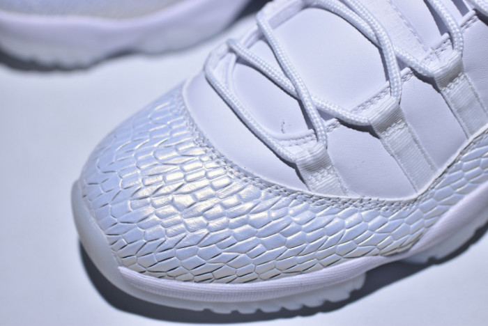 air jordan 11 low heiress frost white 897331-100