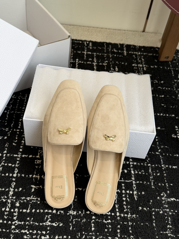 Dio*r sandal 132
