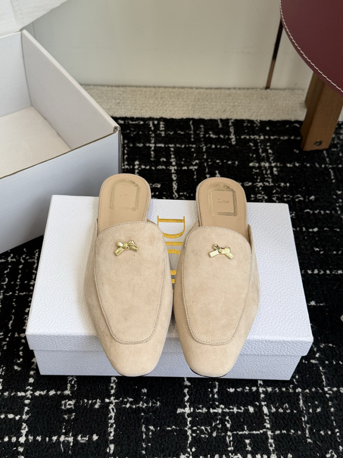 Dio*r sandal 132