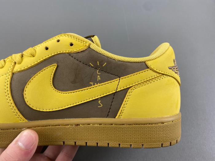 travis scott x air jordan yellow brown dm7866-665