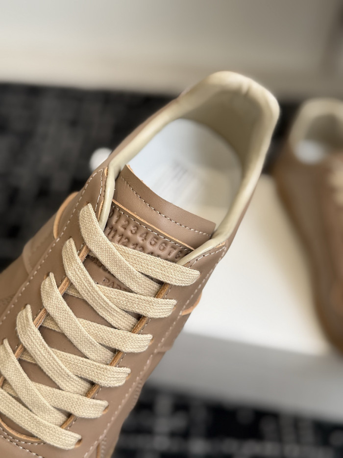 Ma1s0n Marg*e1a Sneaker MM000174