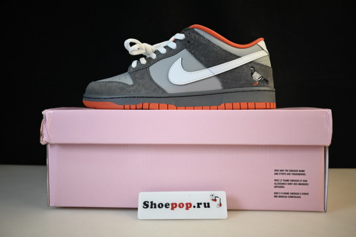 nike dunk sb low “staple nyc pigeon” 304292-011