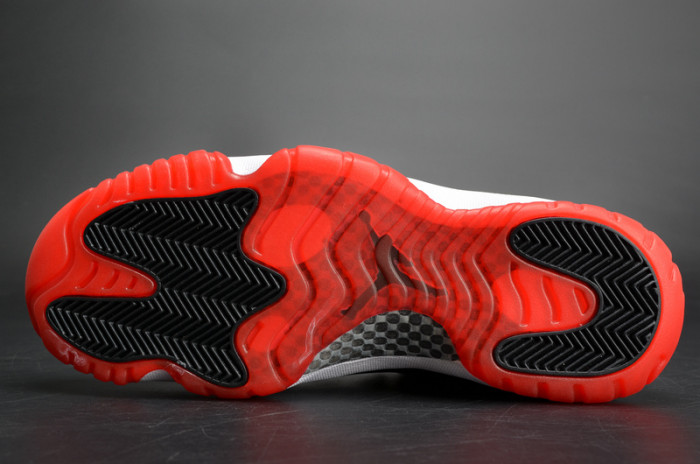 air jordan 11 retro low "bred" black/ red mens 528895-012