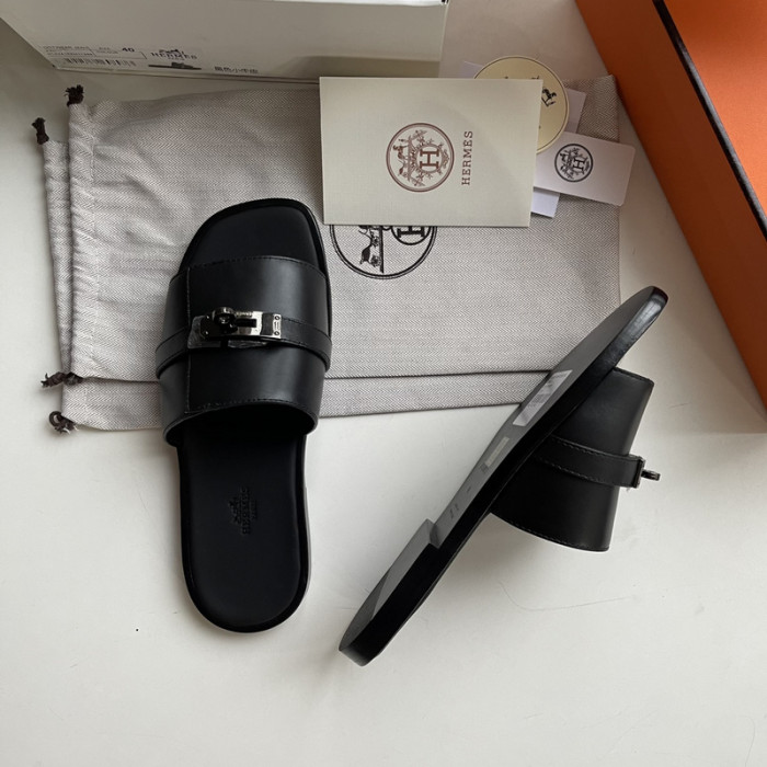 Herme* Sandal98