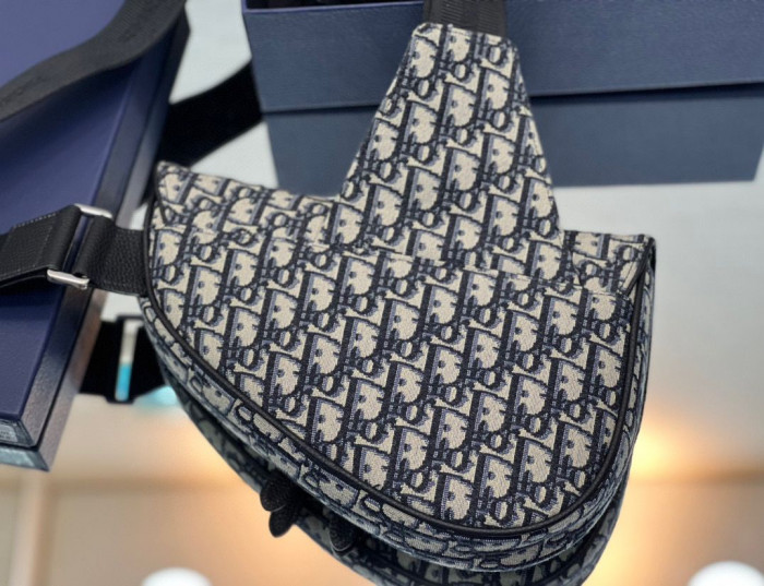 D*or bag 36