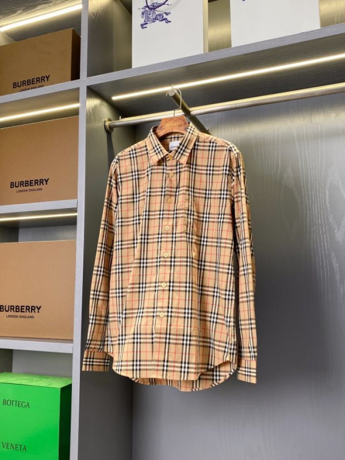 BURBER*Y Shirt 74