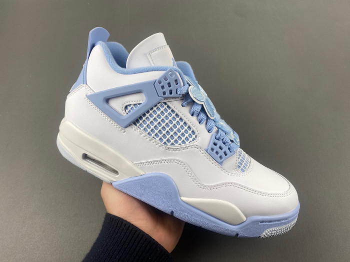 Air Jordan 4 WMNS "Aluminum" HV0823-100