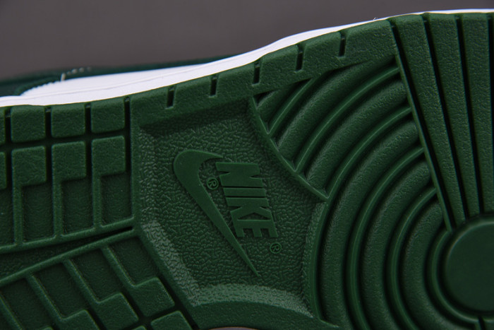 nike dunk low spartan green dd1391-101