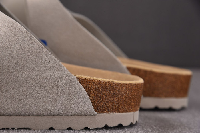 BIRKENSTOCK SANDALS 32