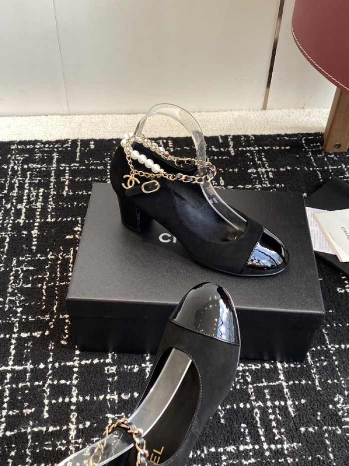 Chane* shoes C000056