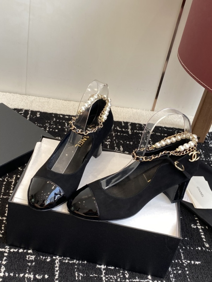 Chane* shoes C000056