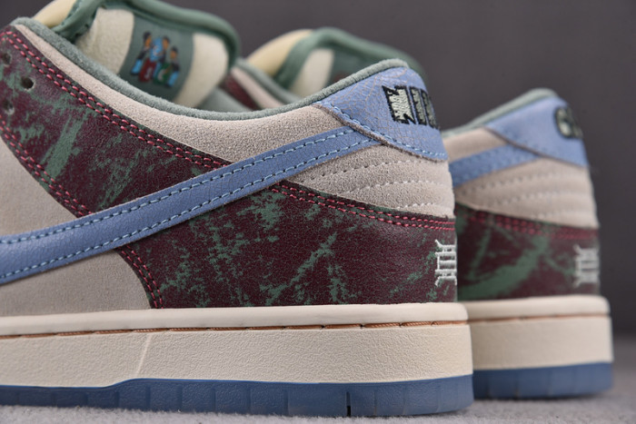crenshaw skate club x nike sb dunk low fn4193-100