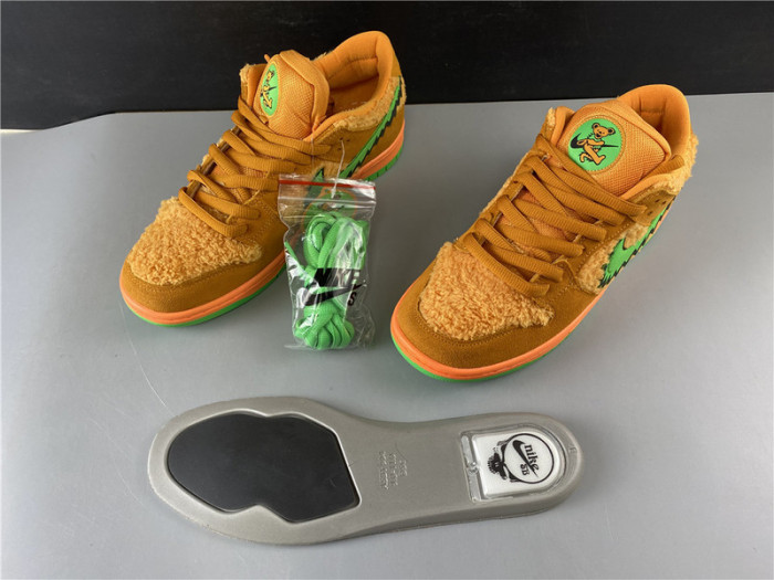 grateful dead x nike sb dunk low“ orange bear” cj5378 800