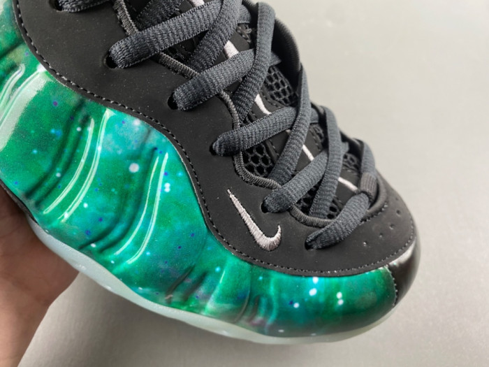 Nike Foamposite Pro Pine Green CPT NK0004