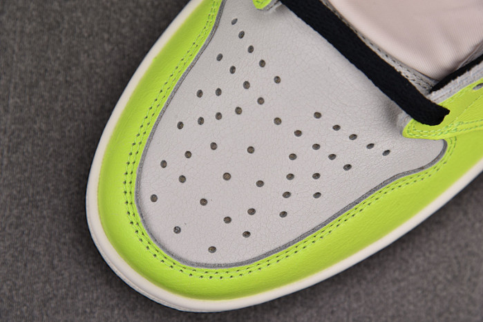 air jordan 1 high og "volt" 555088-702