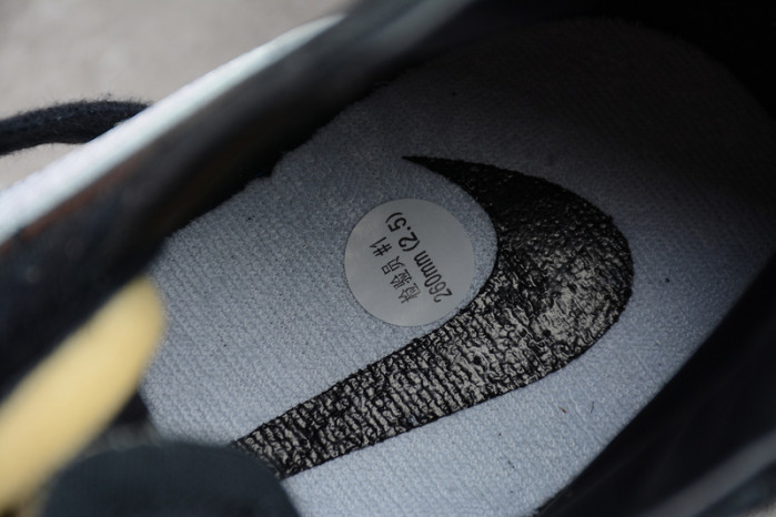 nike blazer mid cd8233-001