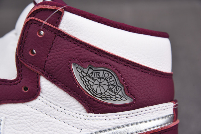 air jordan 1 retro high og bordeaux 555088-611