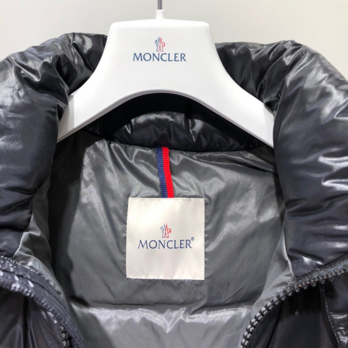 moncler down vest 36