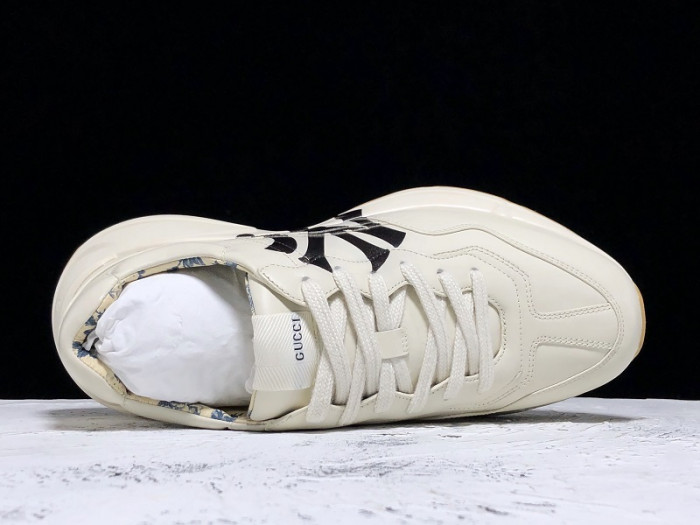 g*u*i ny rhyton vintage trainer sneaker 576963 drwoo 9522