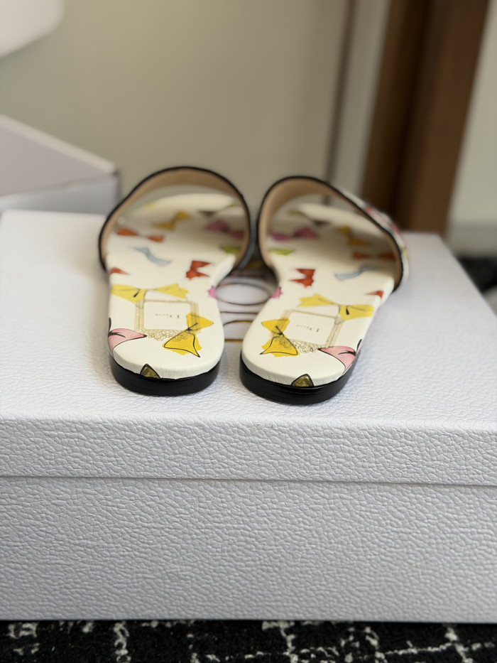 Dio*r sandal 89