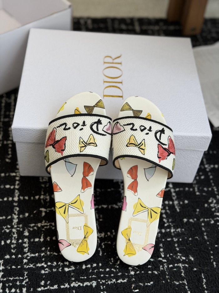 Dio*r sandal 89
