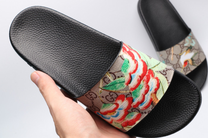 G*u*i* sandal58