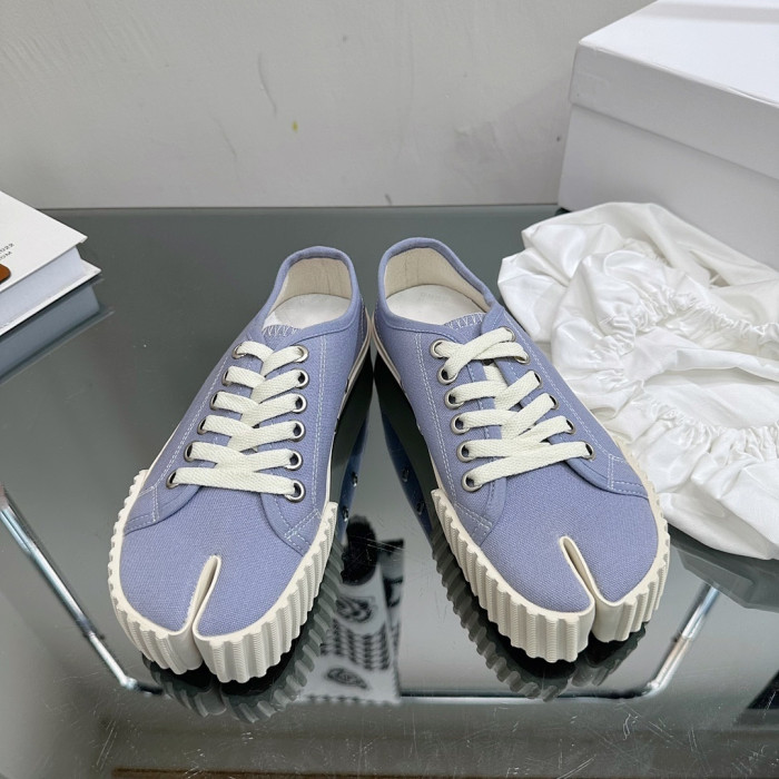 Maison Margiela Sneaker MM000119