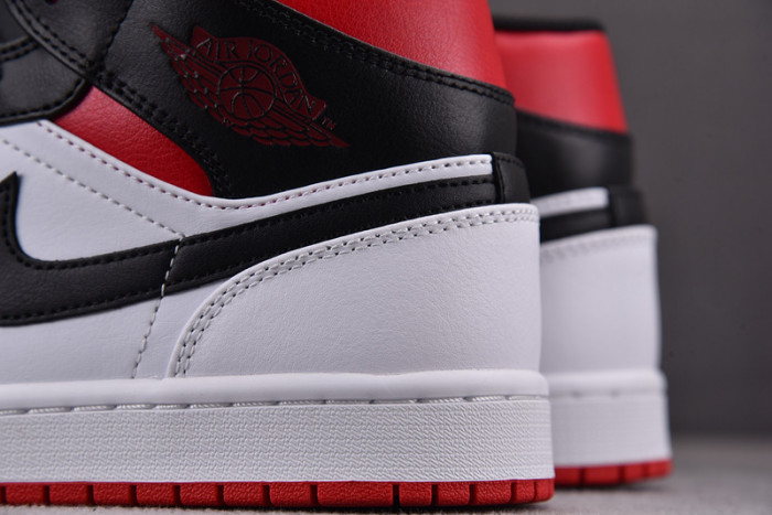 air jordan 1 mid gym red black toe dq8426-106