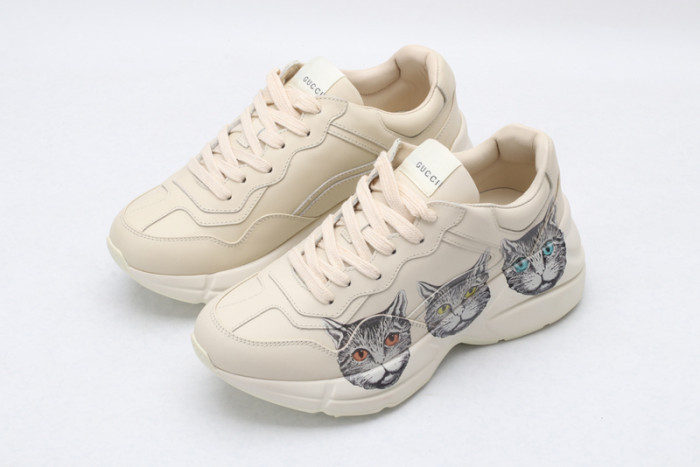 G*u*i* trainer sneaker20