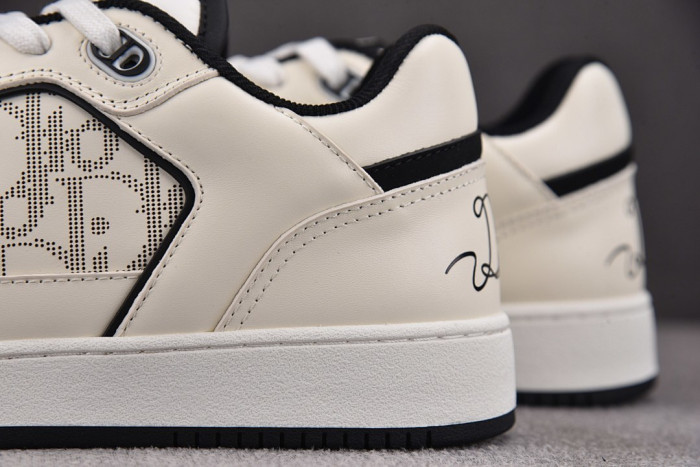 DIO* SNEAKERS B27