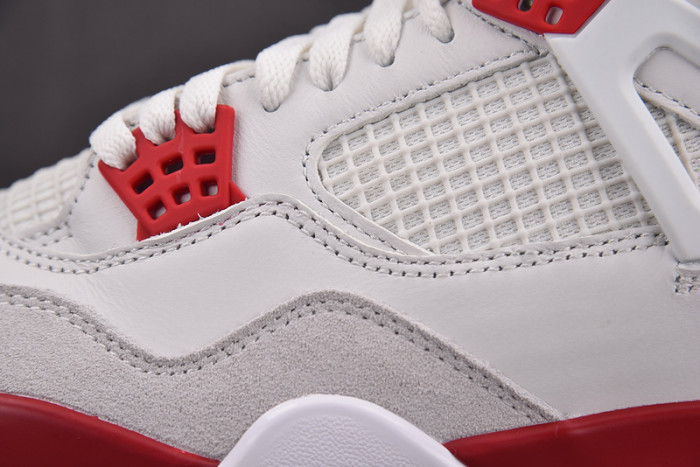 Jordan 4 Retro SB Varsity Red DR5415-106