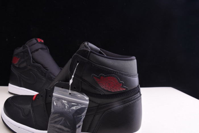 air jordan 1 high black satin 555088-060