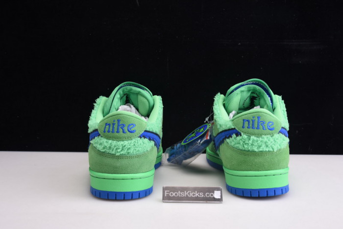 grateful dead x nike sb dunk low“ green bear” cj5378-300
