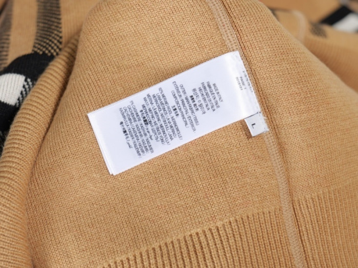 BURBER*Y sweater 66