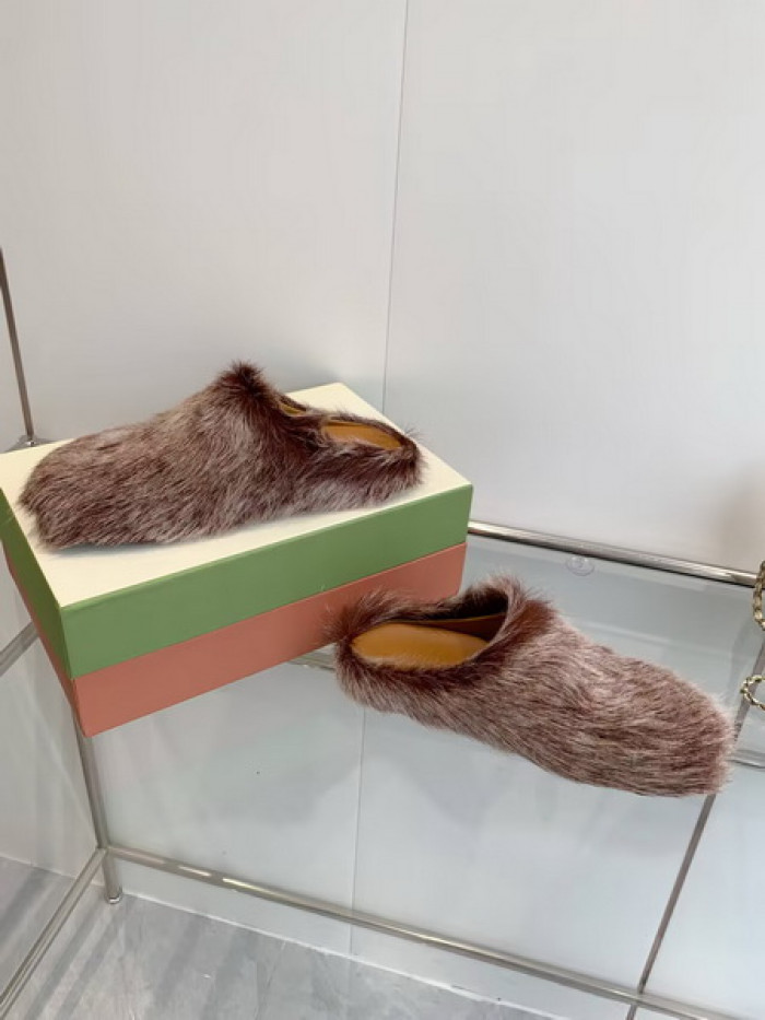 Marni Fussbett Sabot 13