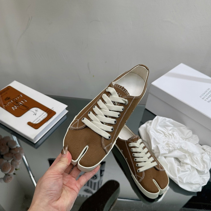 Maison Margiela Sneaker MM000124