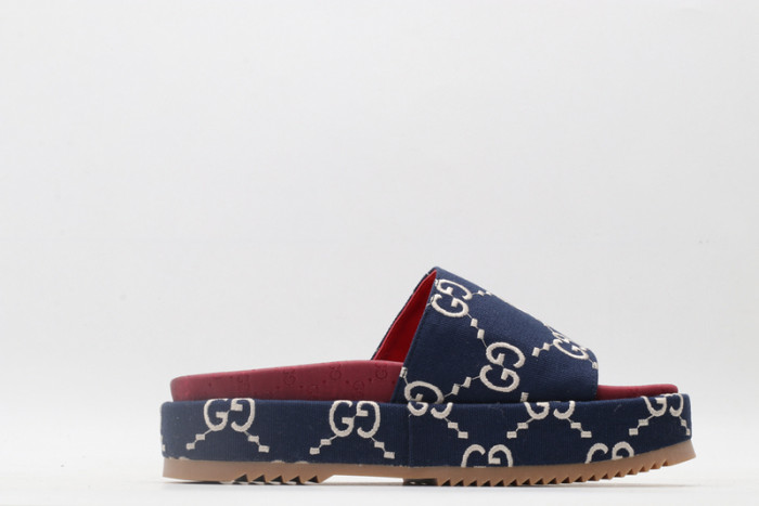G*u*i* sandal79