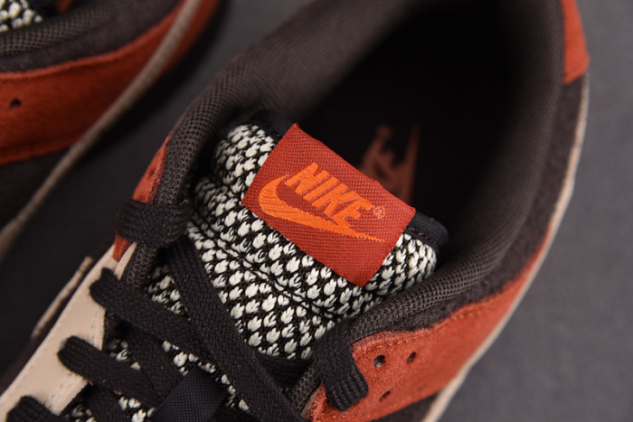 nike dunk low red panda fv0395-200