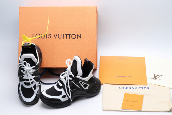 l&v snekaers l0000027