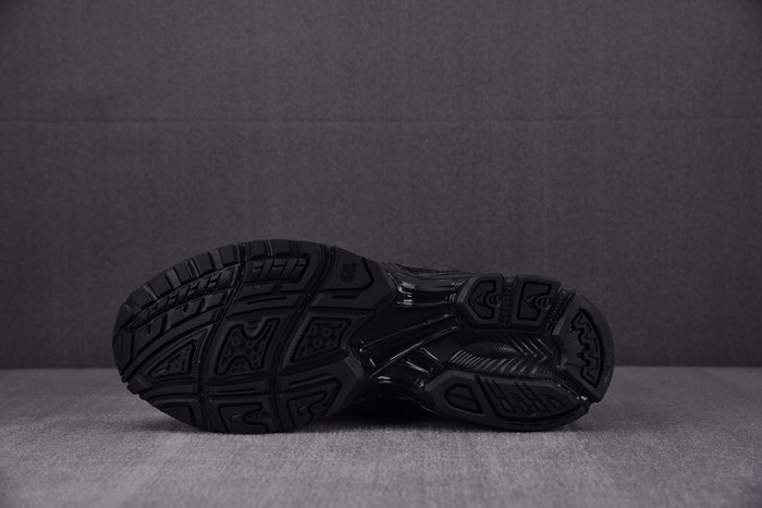 As*ic*s gel kayano 14 