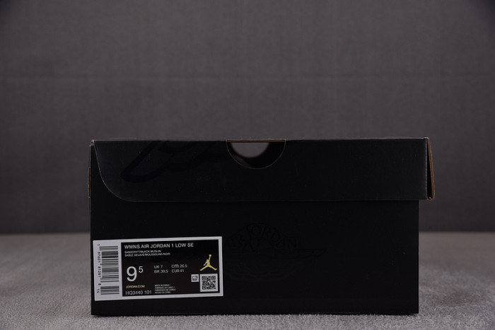 Air Jordan 1 Low Sanddrift HQ3440-101