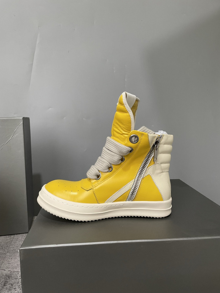 Rick Owe* R000249