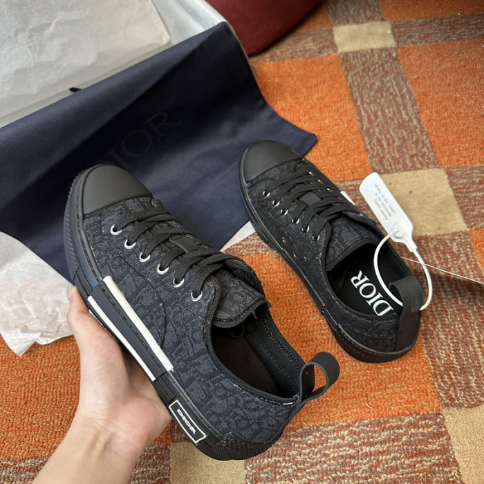 B23 OBLIQUE HIGH top SNEAKERS T00480H081