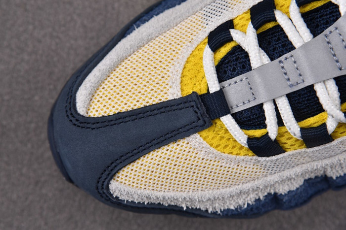 Nike Air Max 95 SB Eric Koston Obsidian Speed Yellow HQ8492-400