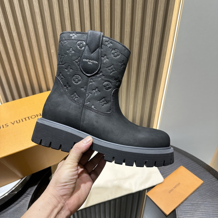 L&V BOOTS LV0000378