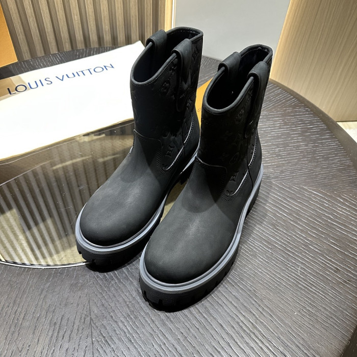 L&V BOOTS LV0000378