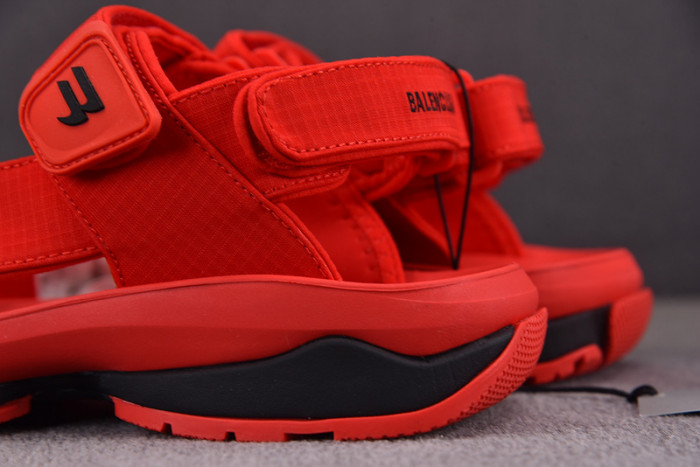 balenciag* sandal 44