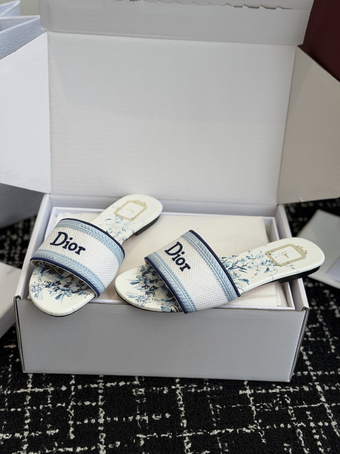 Dio*r sandal 78