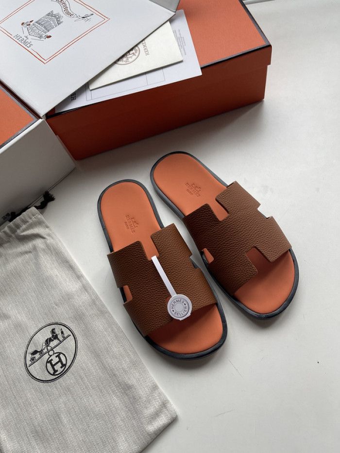 Herme* Sandal85