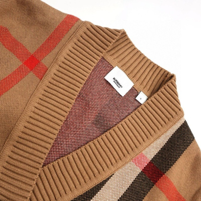 BURBER*Y sweater 84